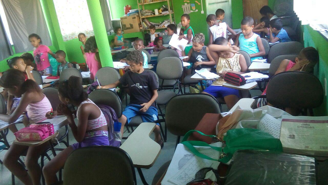 Projeto de Reforço Escolar no Complexo do Alemão 1